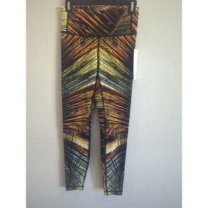 NWT Lululemon Sweat Life Festival Speed Wunder Tight 28” Tropics SWWU Size 6